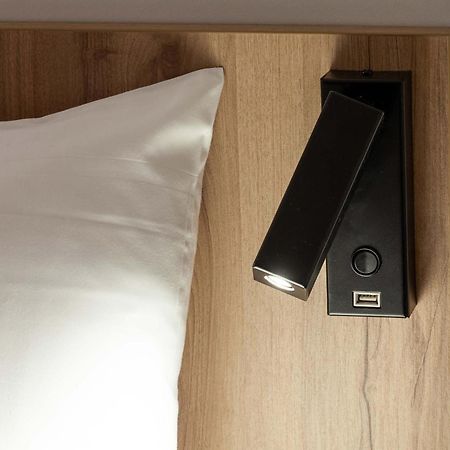 B&B Hotel Marseille Centre Vieux Port Екстер'єр фото