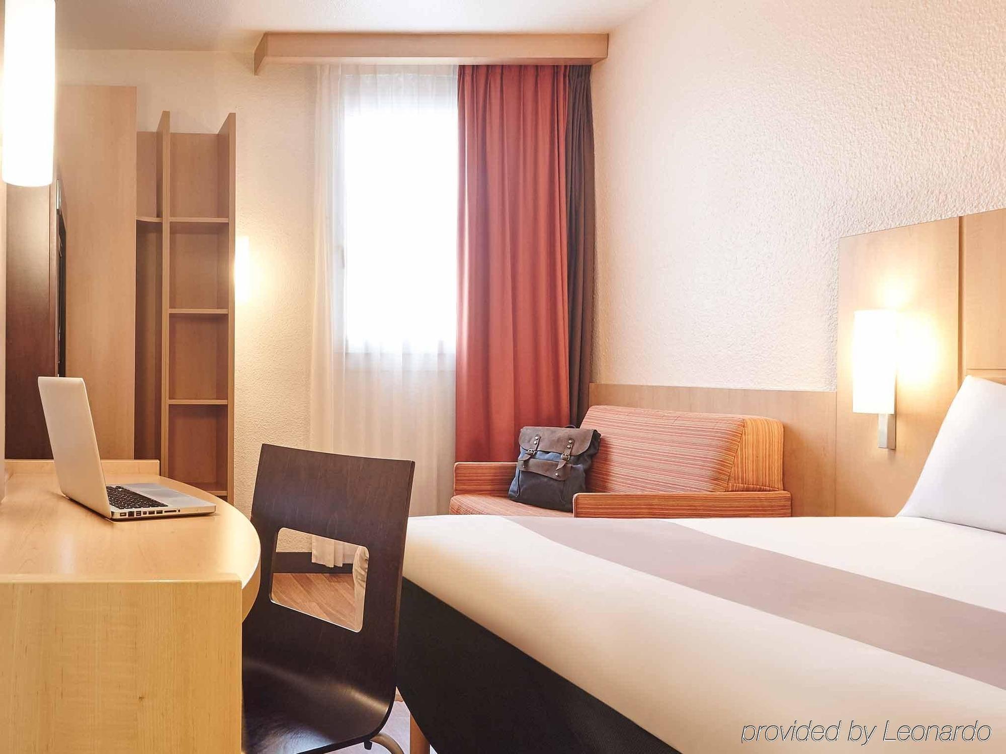 B&B Hotel Marseille Centre Vieux Port Екстер'єр фото