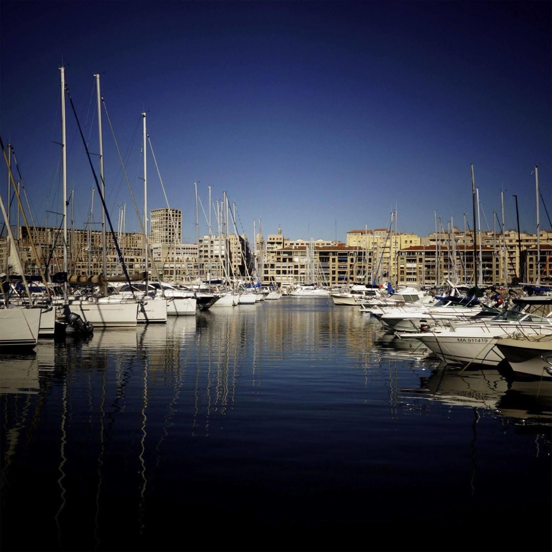 B&B Hotel Marseille Centre Vieux Port Екстер'єр фото